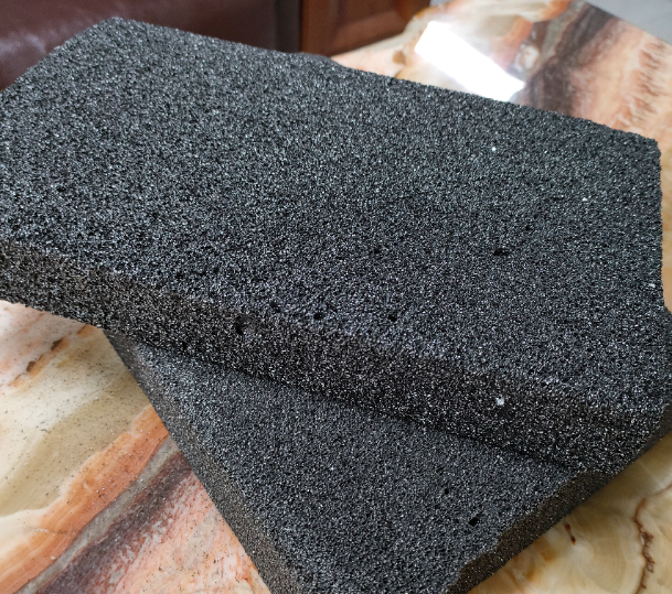 玻璃棉板和泡沫玻璃板有什么区别 玻璃棉板和泡沫玻璃板有什么区别