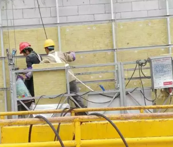 钢网插丝岩棉板是如何施工的 钢网插丝岩棉板是如何施工的